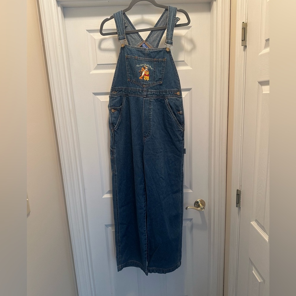 vintage Winnie the Pooh y2k overalls